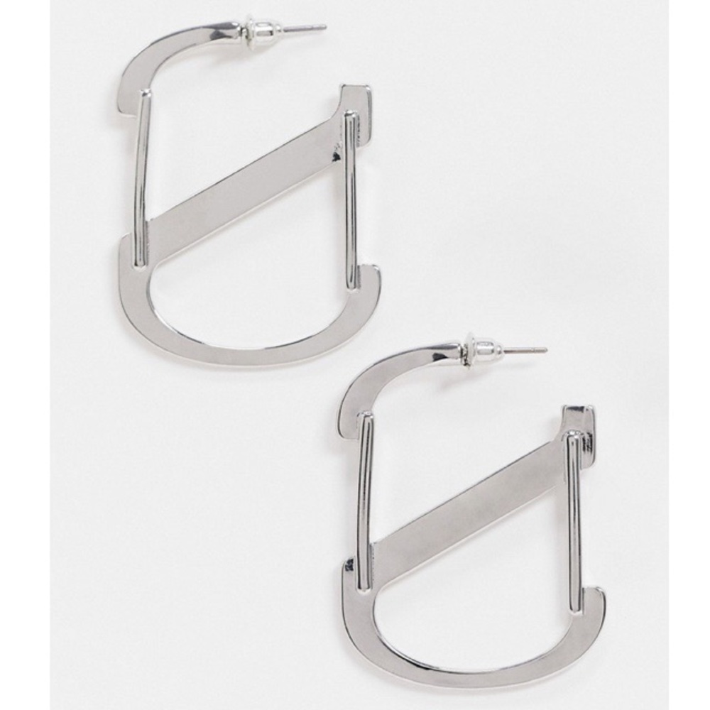 NWOT TOPSHOP Clip earrings in chunky silver
